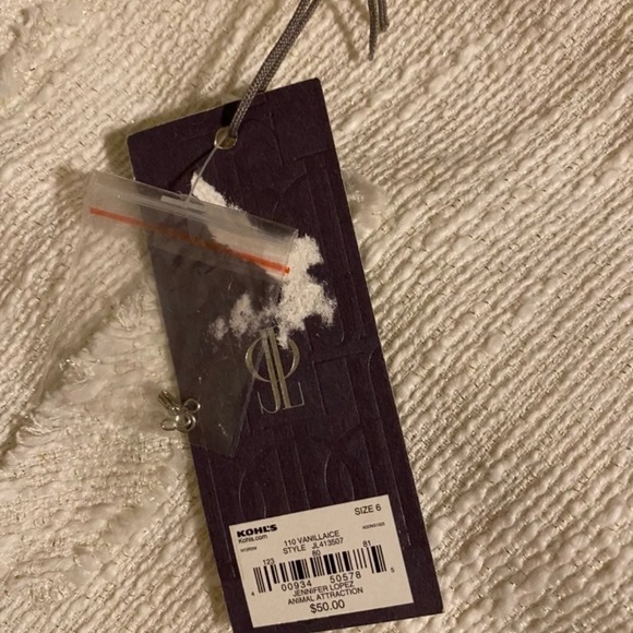 ~~ NWT Jennifer Lopez Skirt size 6 - Picture 6 of 8